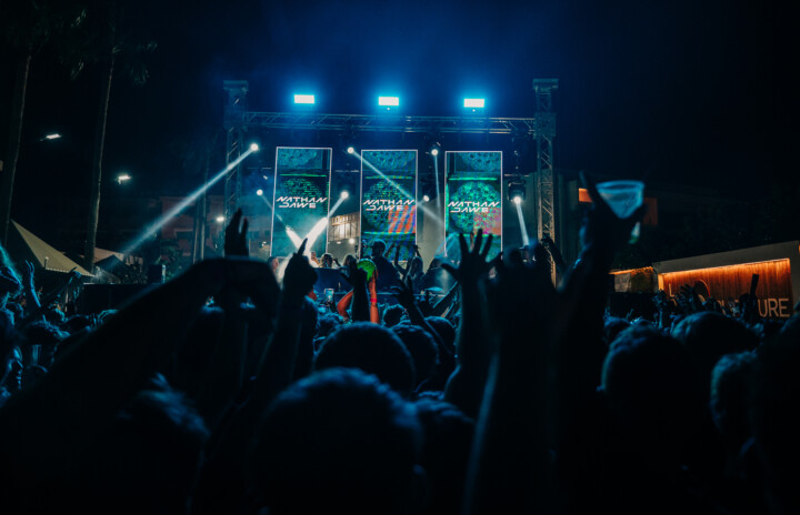 Party Hard Travel x Glownet: Effortless Access to the Hottest Summer Packages