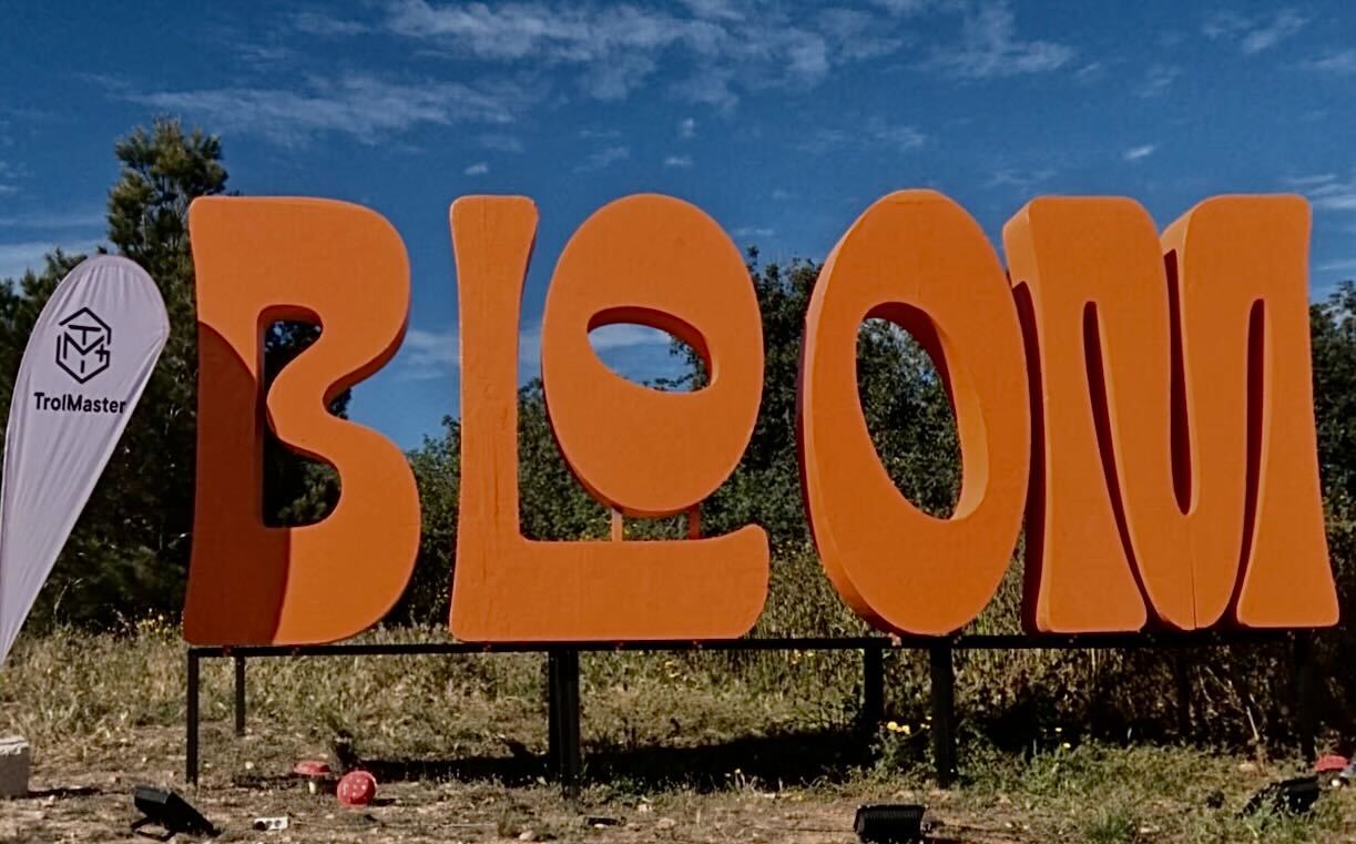 The future of event payments isn’t just cashless—it’s borderless. And at this year’s Bloom Festival in Malta, our partners at Tapaygo, in collaboration with Shift4, helped prove it.